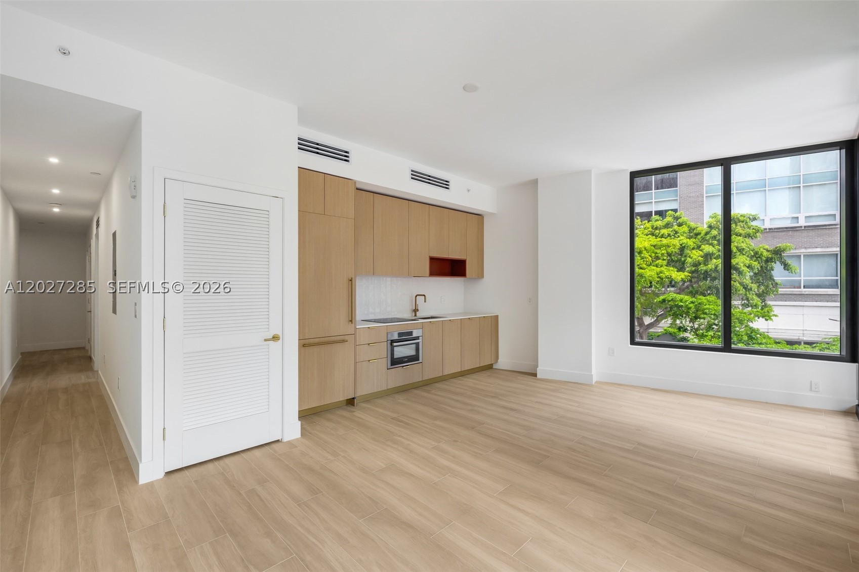 90 NE 32nd St #212 Miami, FL 33127