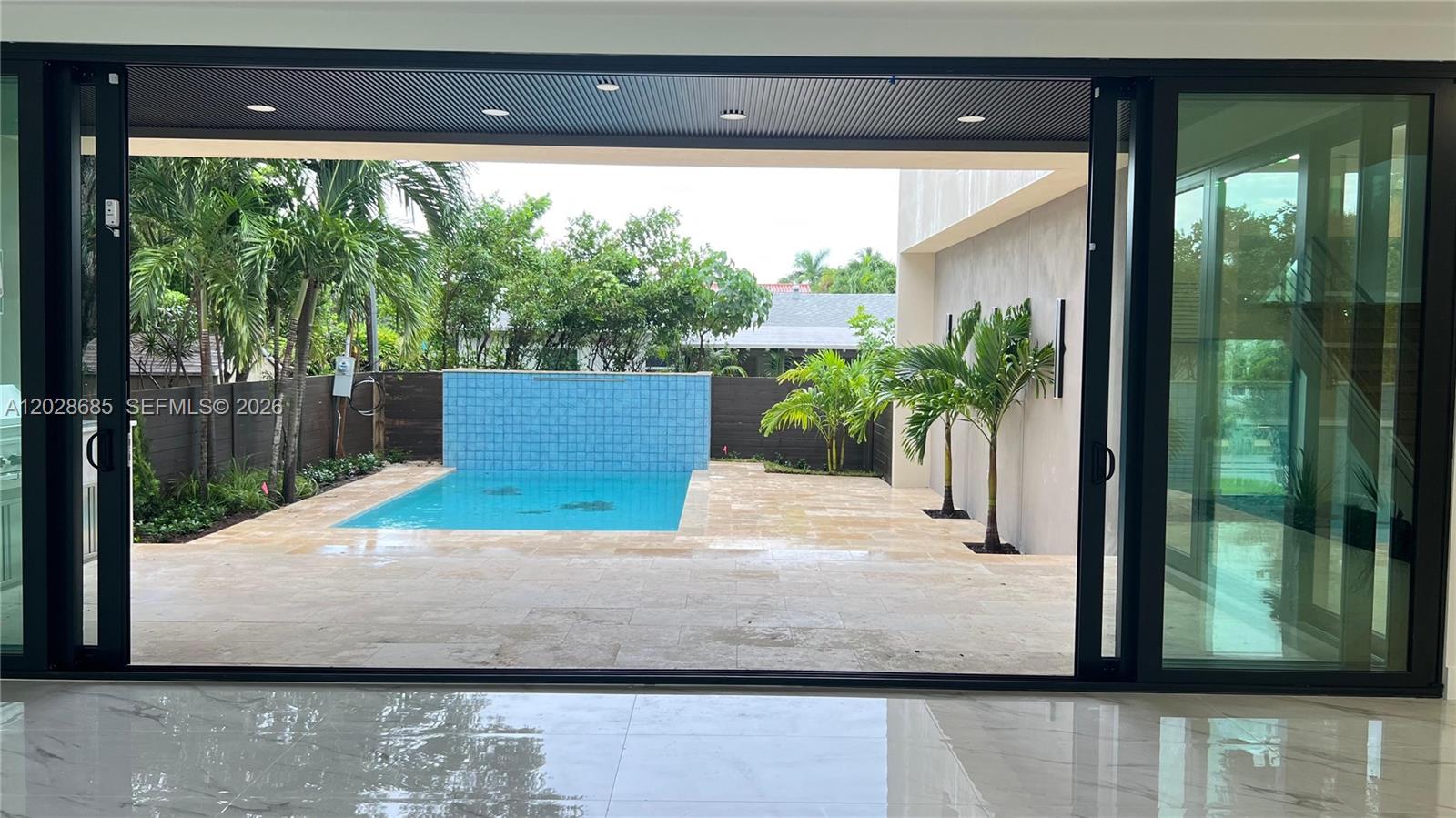 1700 NE 18th St Fort Lauderdale, FL 33305