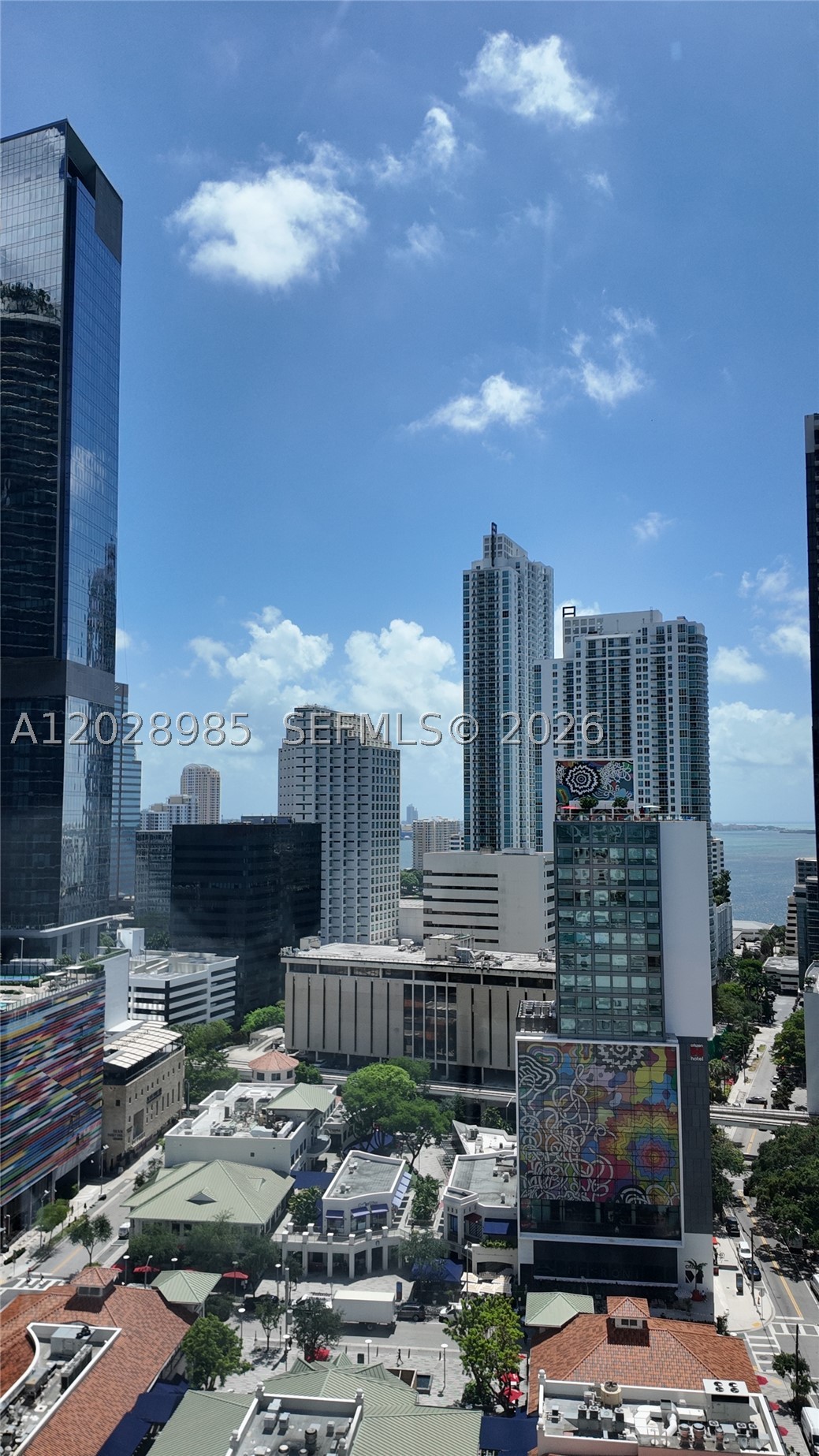 image Nine at Mary Brickell Village14