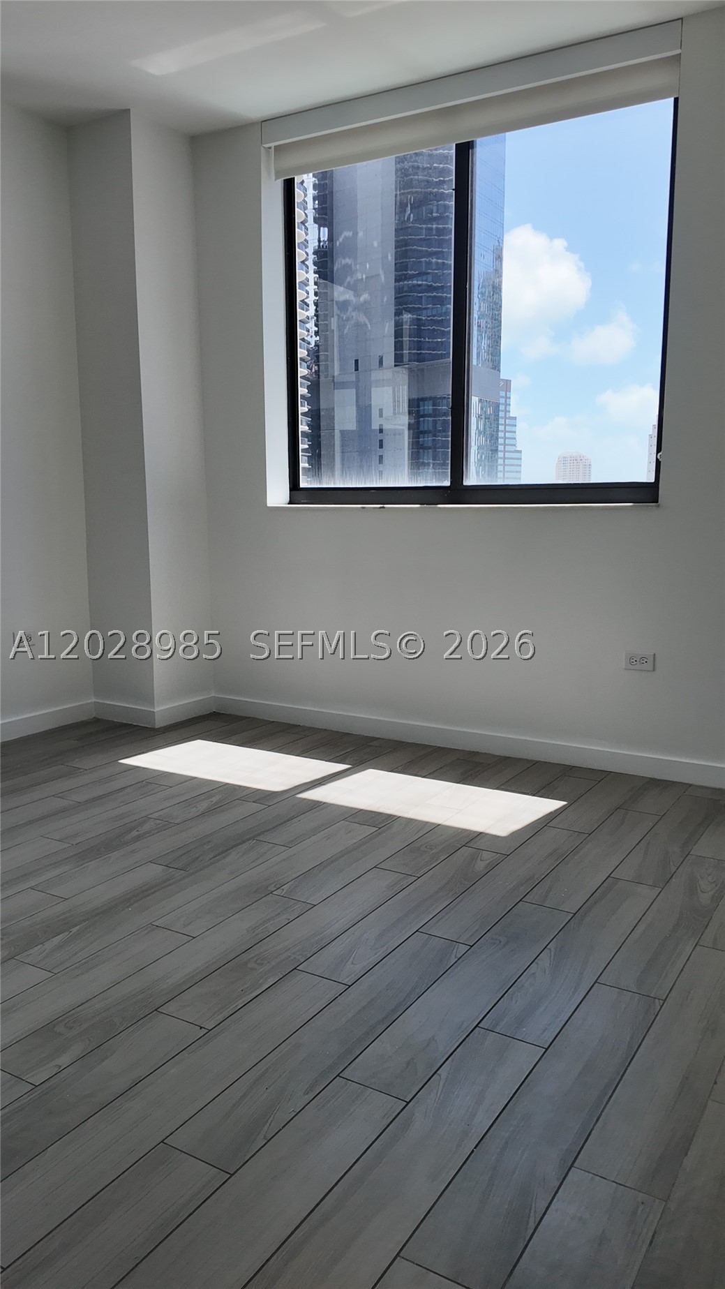 image Nine at Mary Brickell Village17