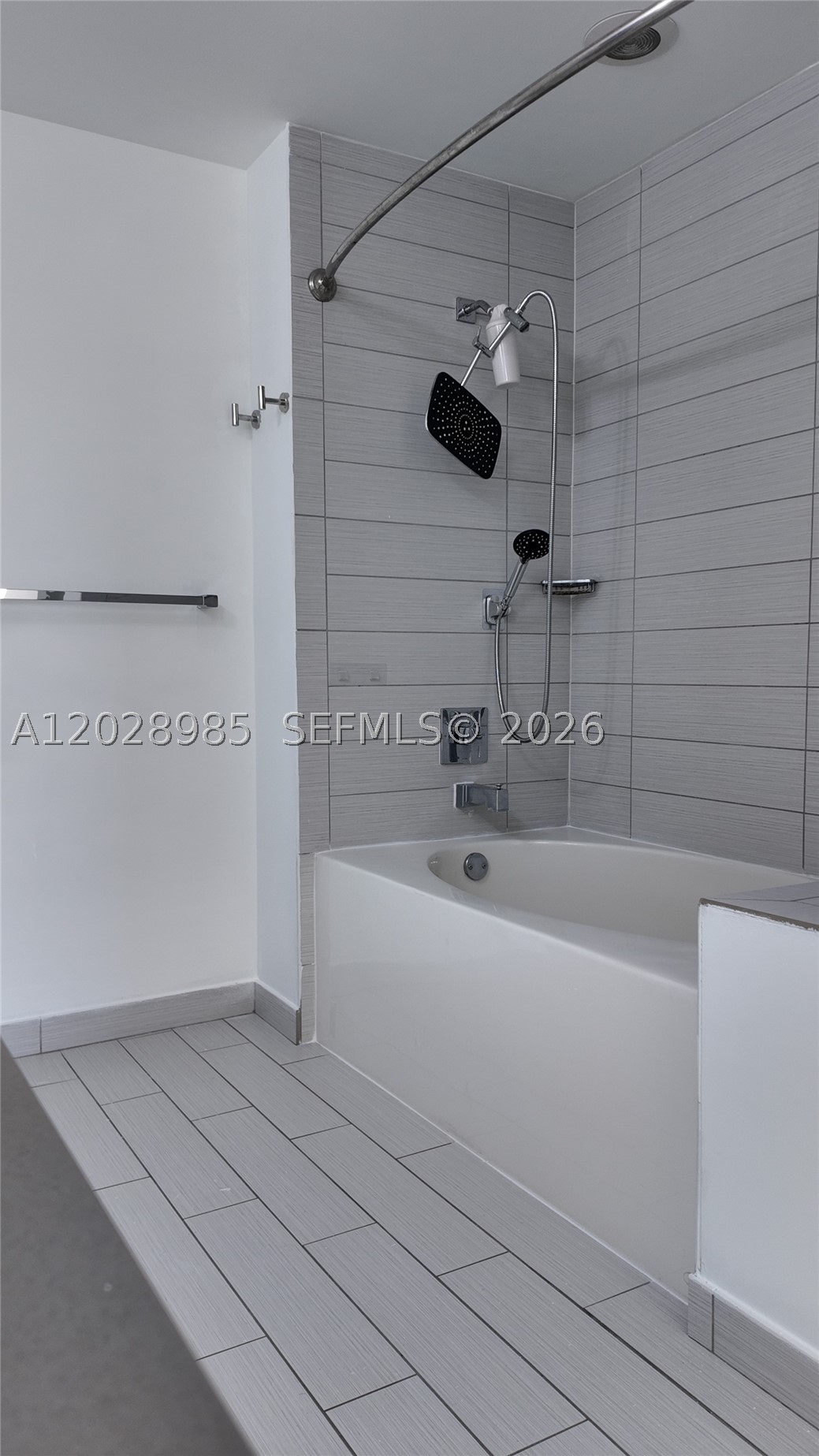 image Nine at Mary Brickell Village22
