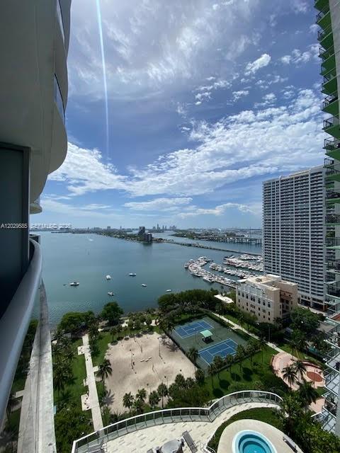image Aria on the Bay3