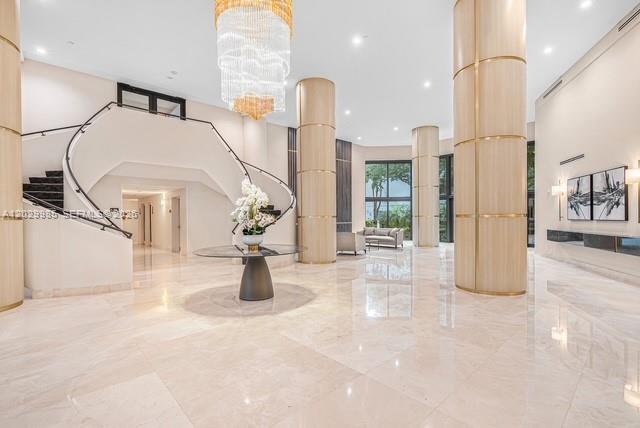 3500 Mystic Pointe Dr #604 Aventura, FL 33180