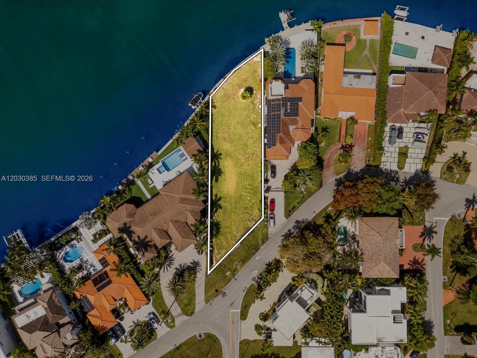 18800 N Bay Rd Sunny Isles Beach, FL 33160