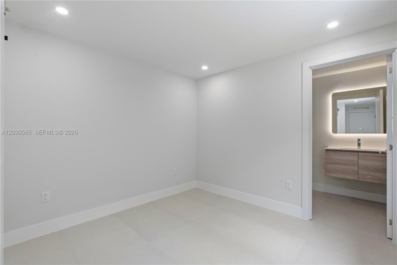 2286 SW 21st Miami, FL 33145