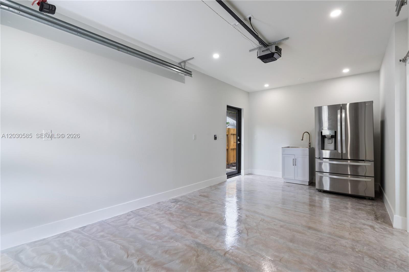 2286 SW 21st Miami, FL 33145