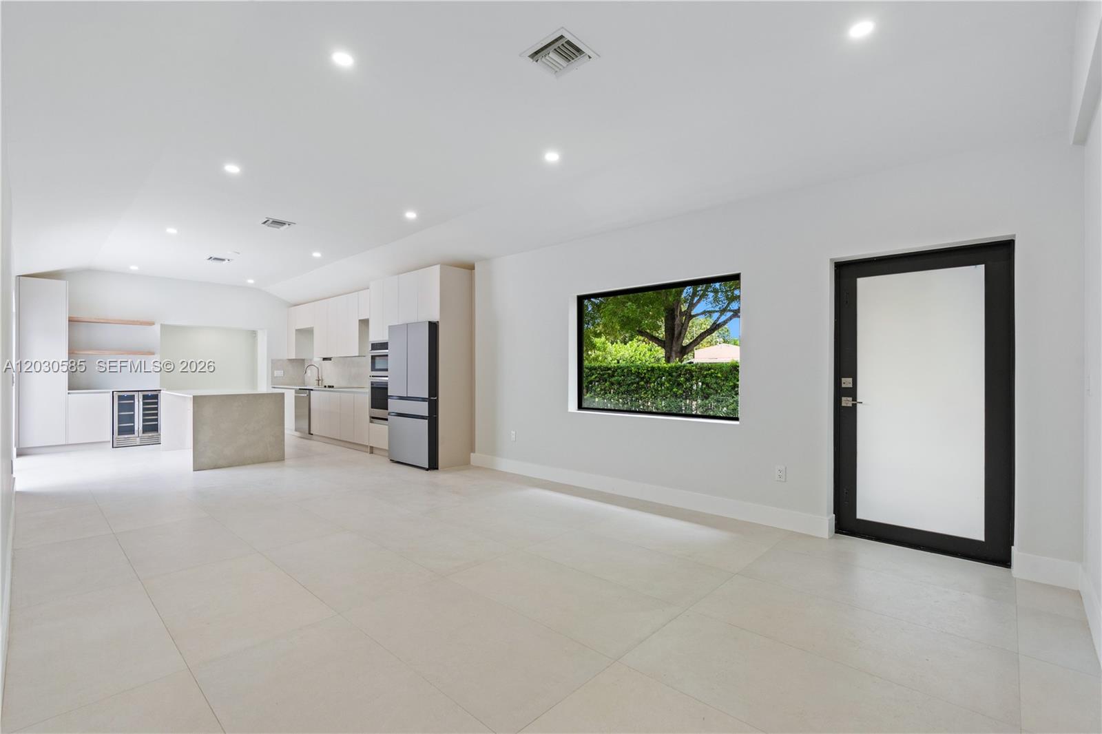 2286 SW 21st Miami, FL 33145
