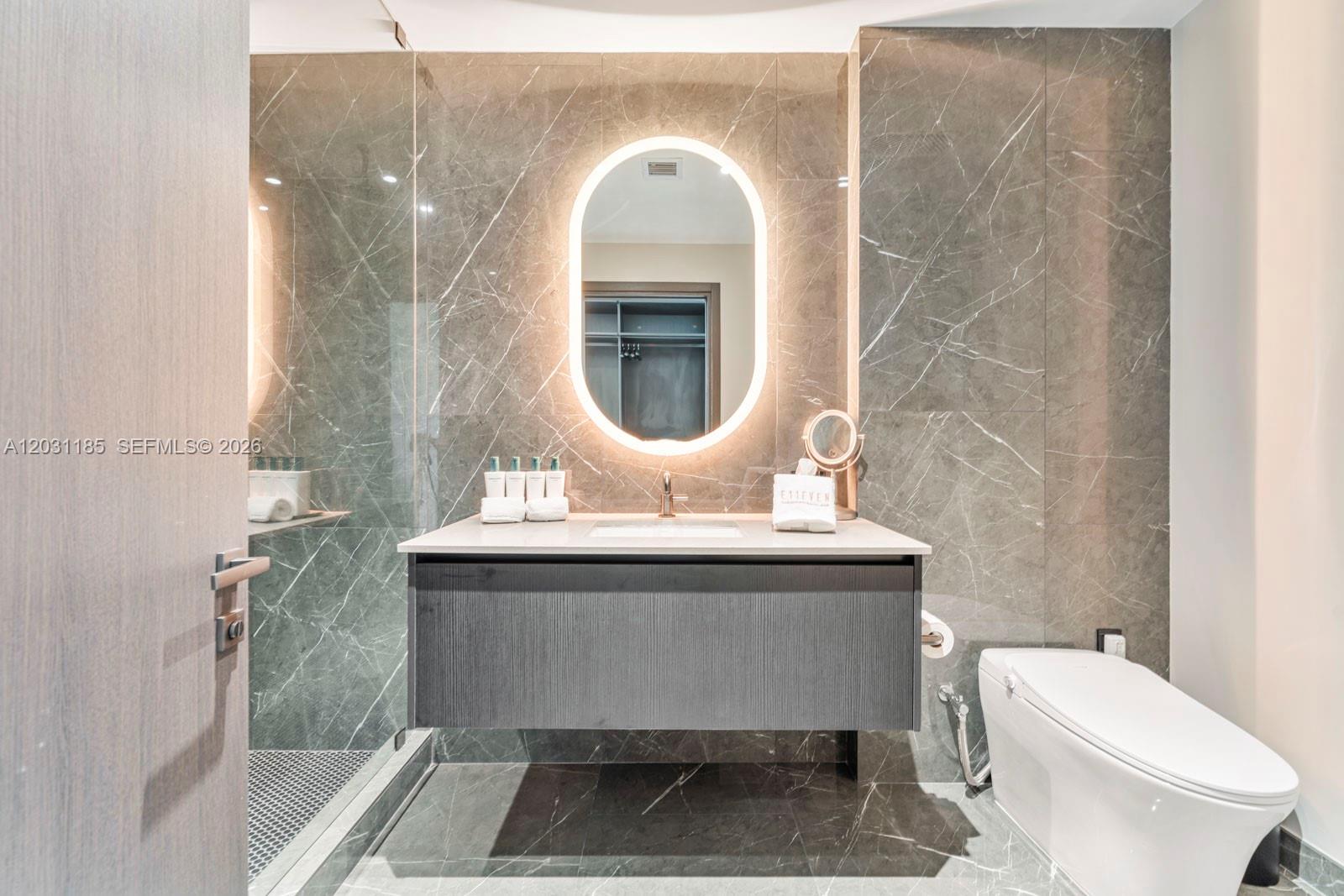 image E11EVEN Hotel & Residences20