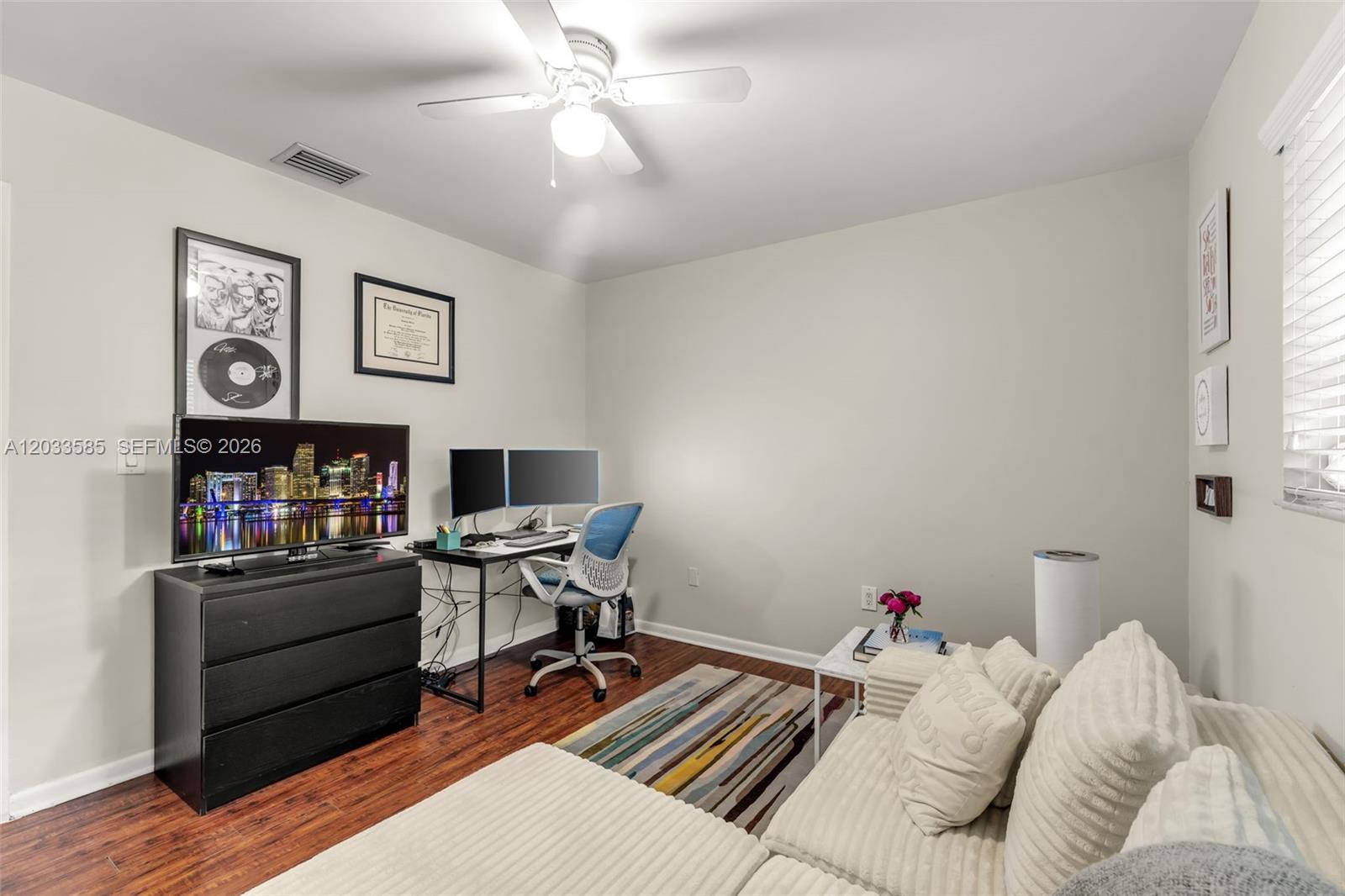 7603 SW 91st Miami, FL 33173