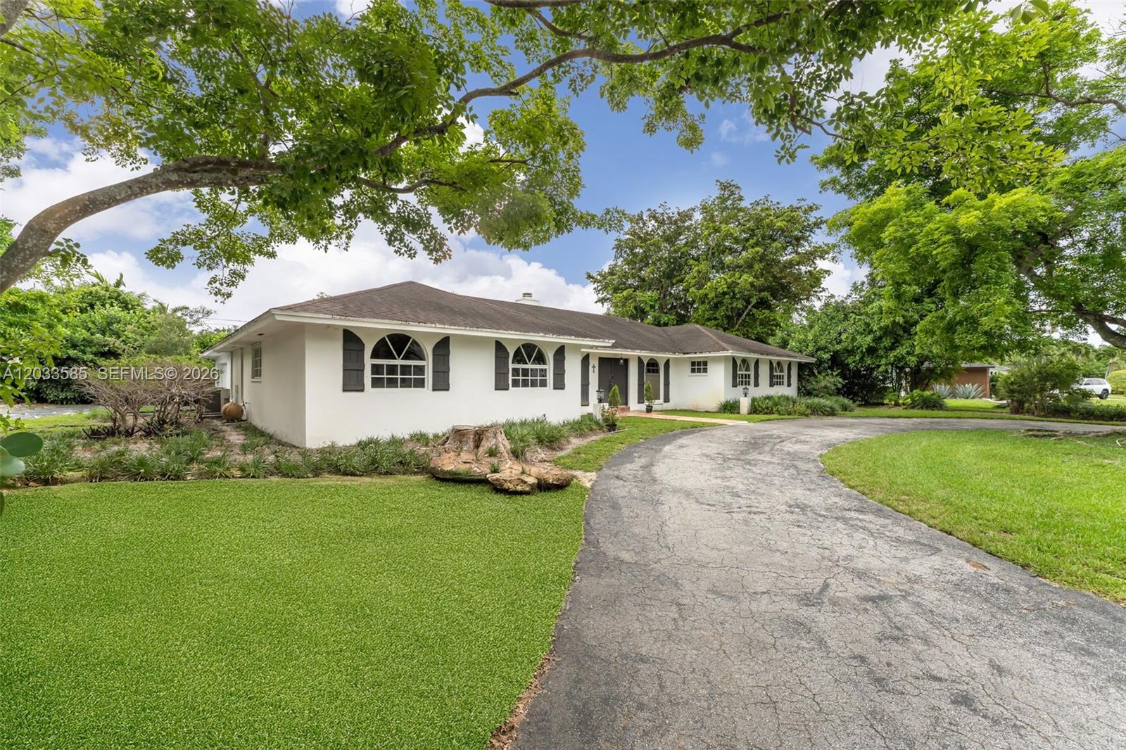 7603 SW 91st Miami, FL 33173