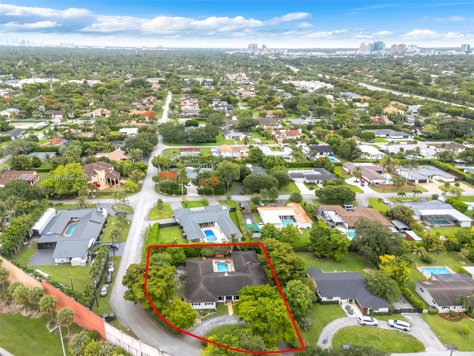 7603 SW 91st Miami, FL 33173