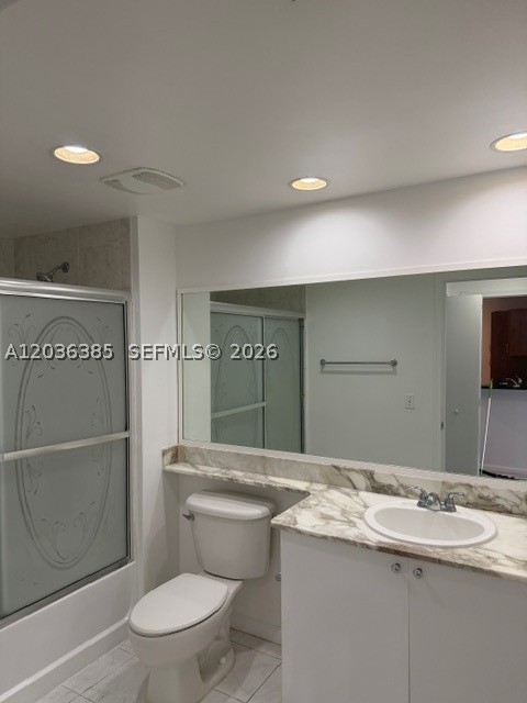 image The Venture at Aventura13