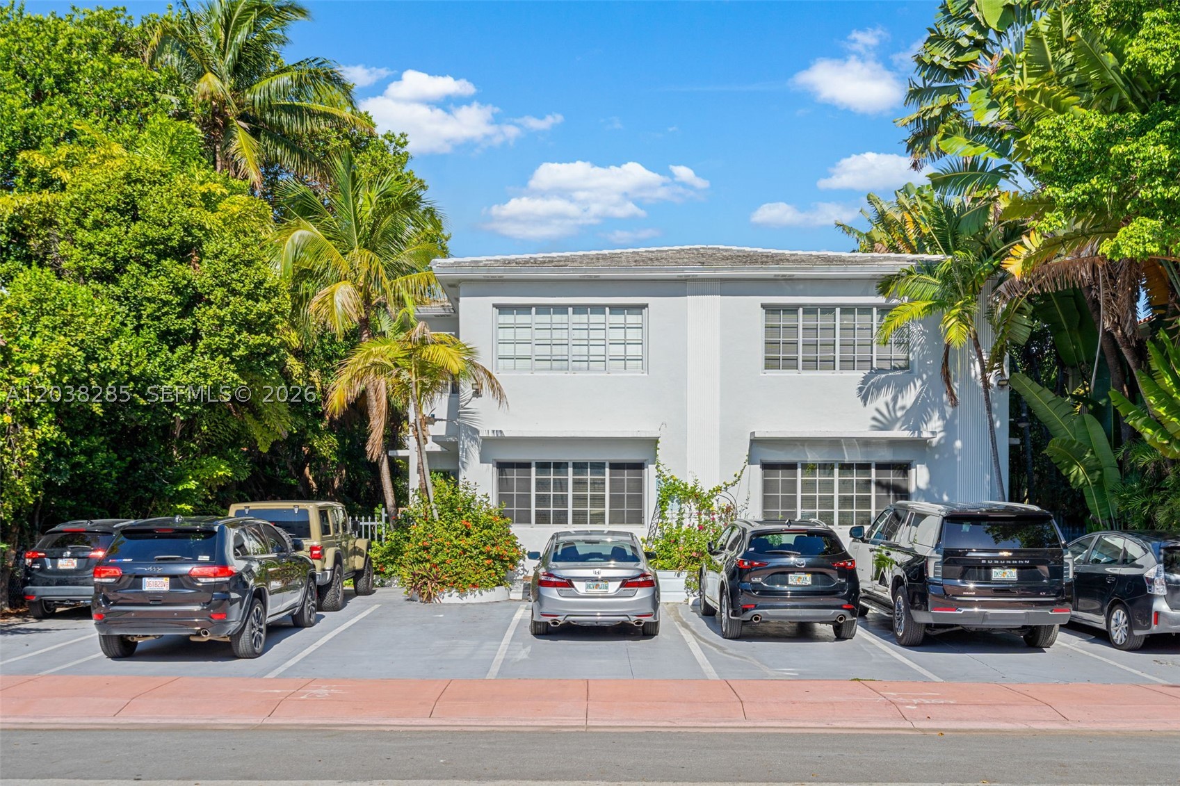 840 Lenox Ave #3