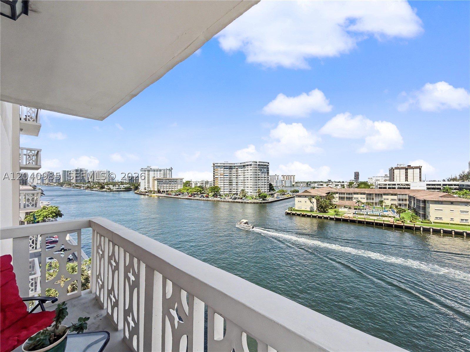1817 S Ocean Dr #620