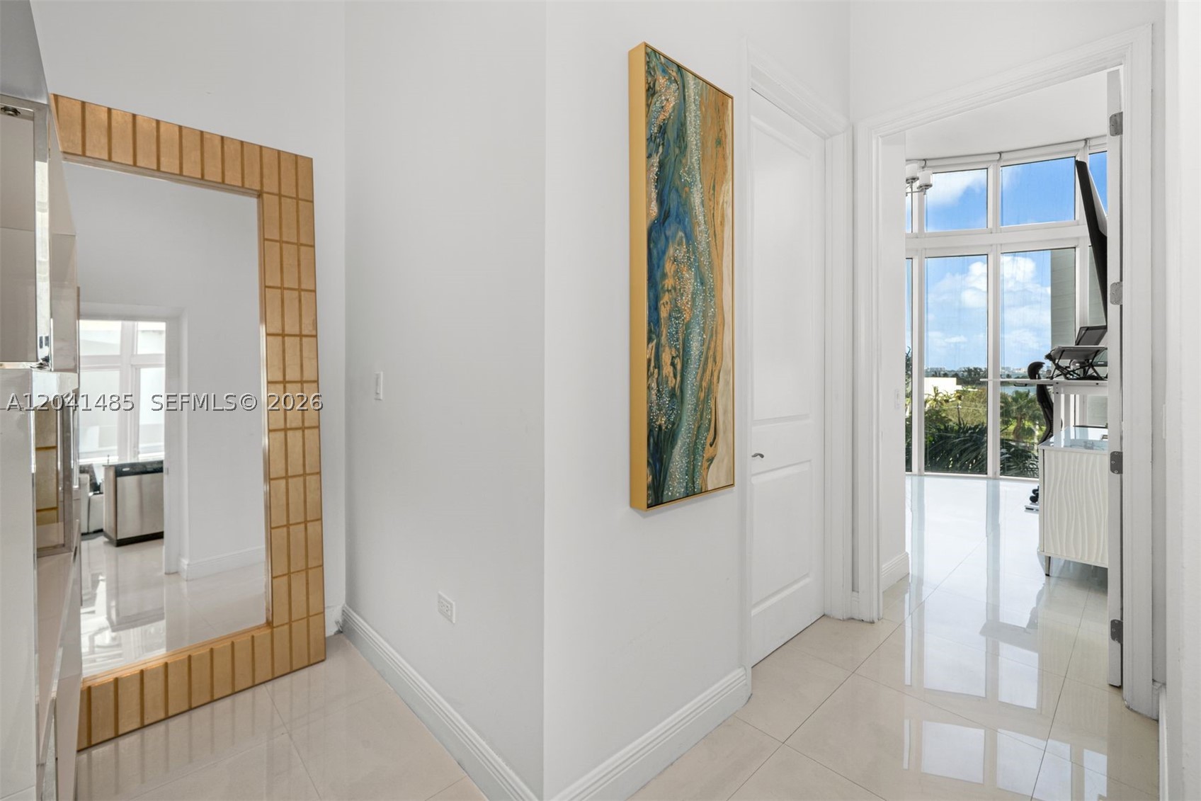 480 NE 30th St #501 Miami, FL 33137