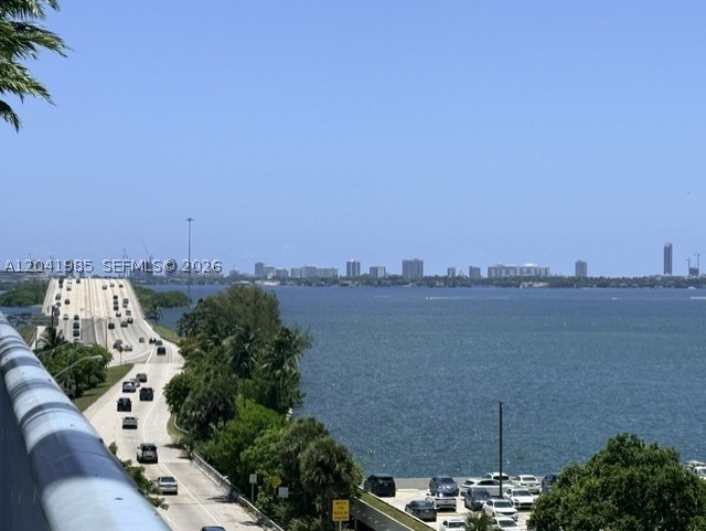 image Blue on the Bay9