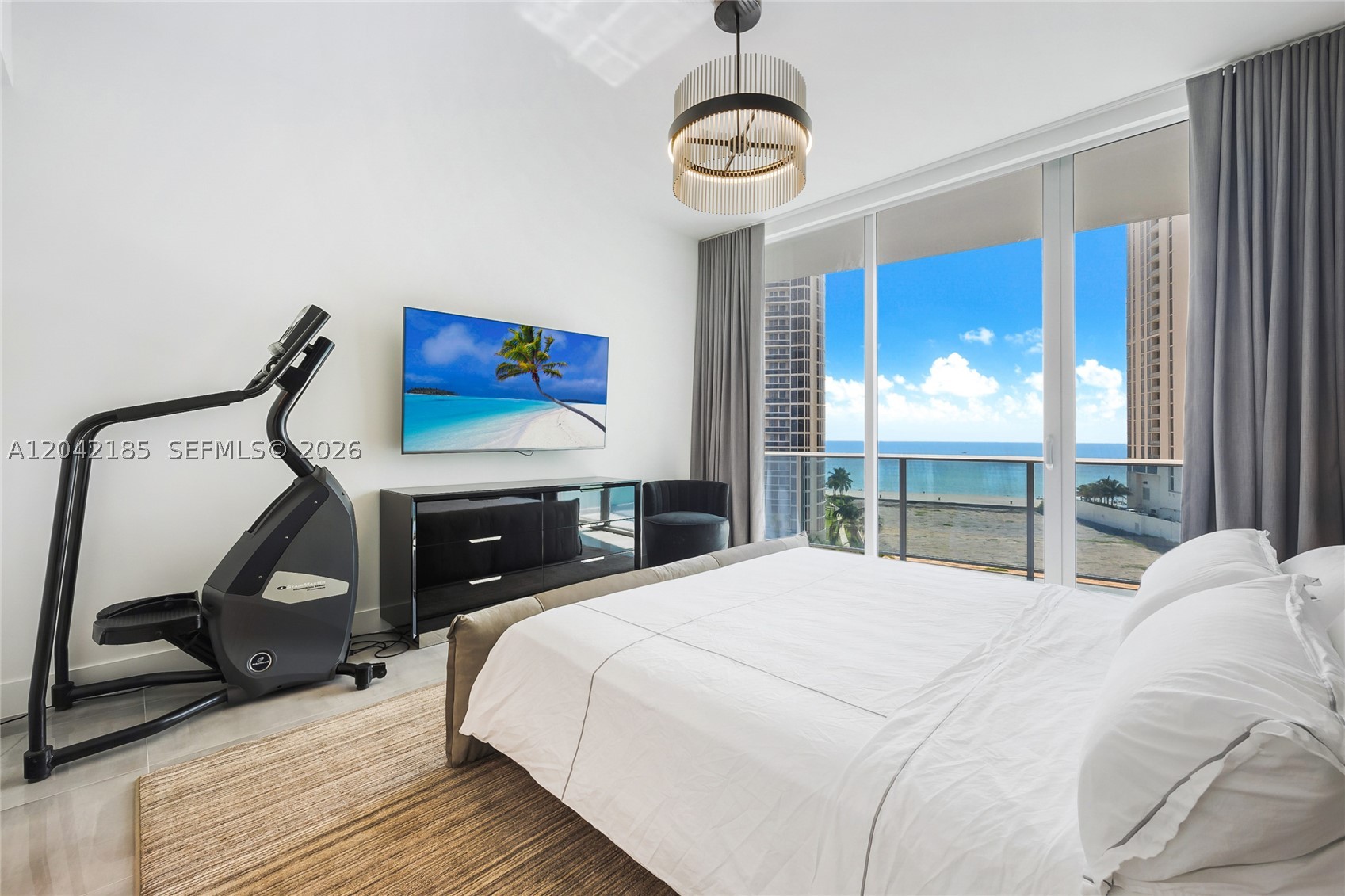 17550 Collins Ave #702 Sunny Isles Beach, FL 33160