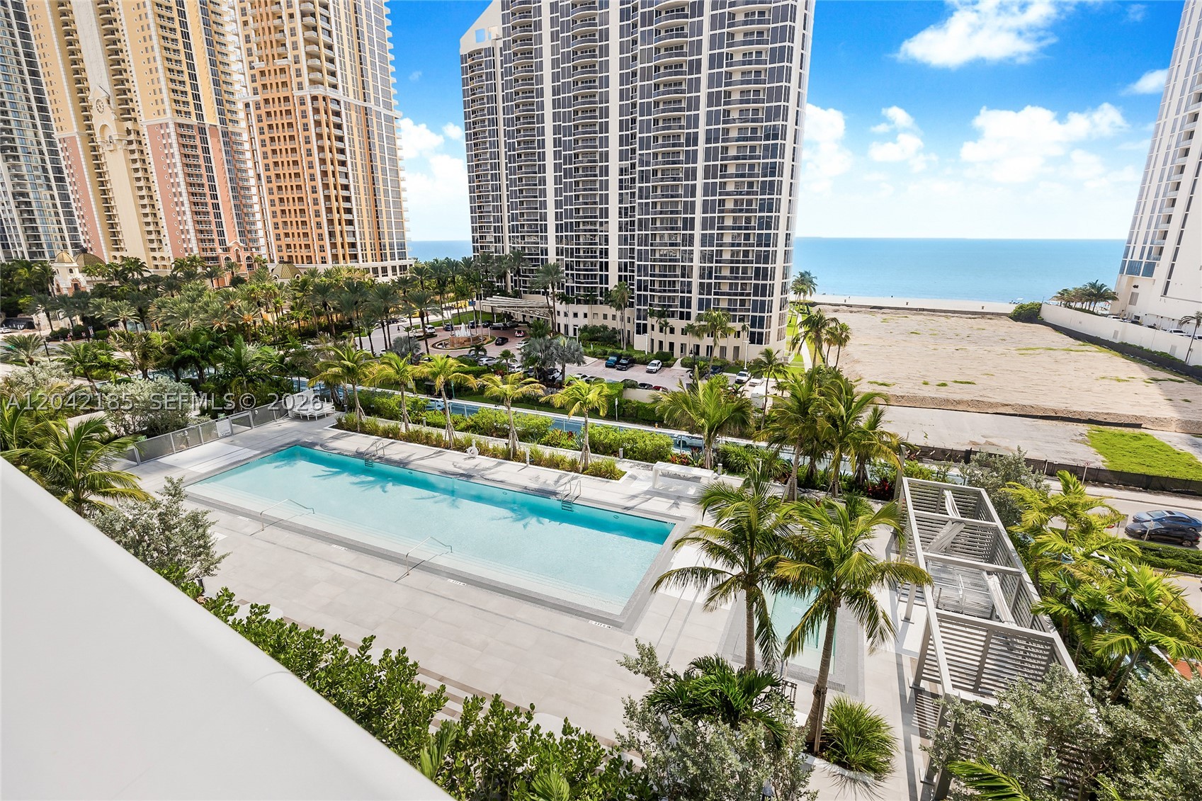 17550 Collins Ave #702 Sunny Isles Beach, FL 33160