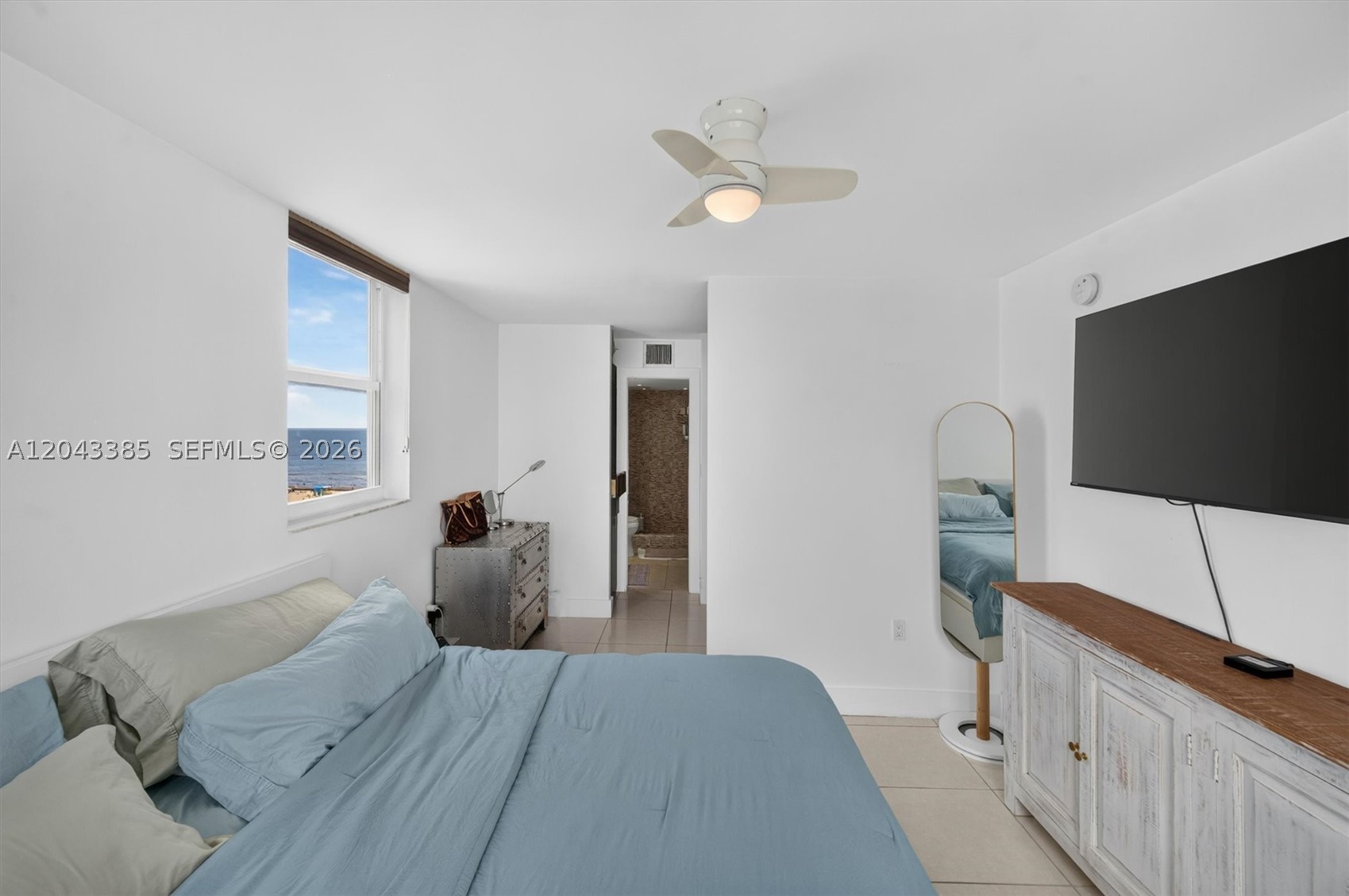 401 Ocean Dr #1001 Miami Beach, FL 33139