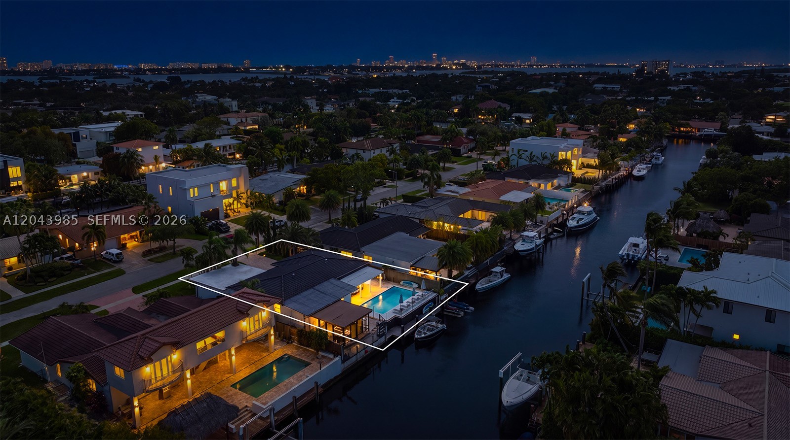 13200 Ortega Ln North Miami, FL 33181