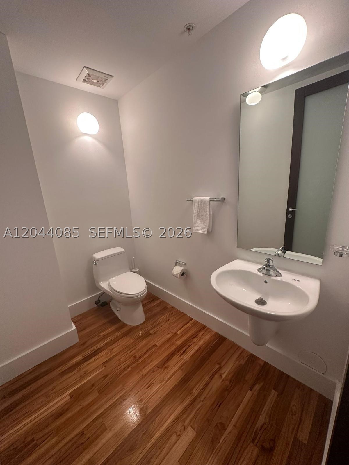 image Meridian Lofts9