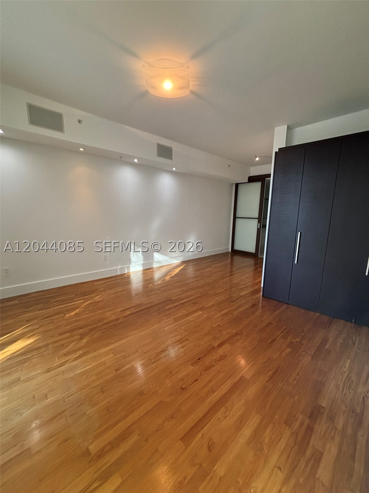 image Meridian Lofts20