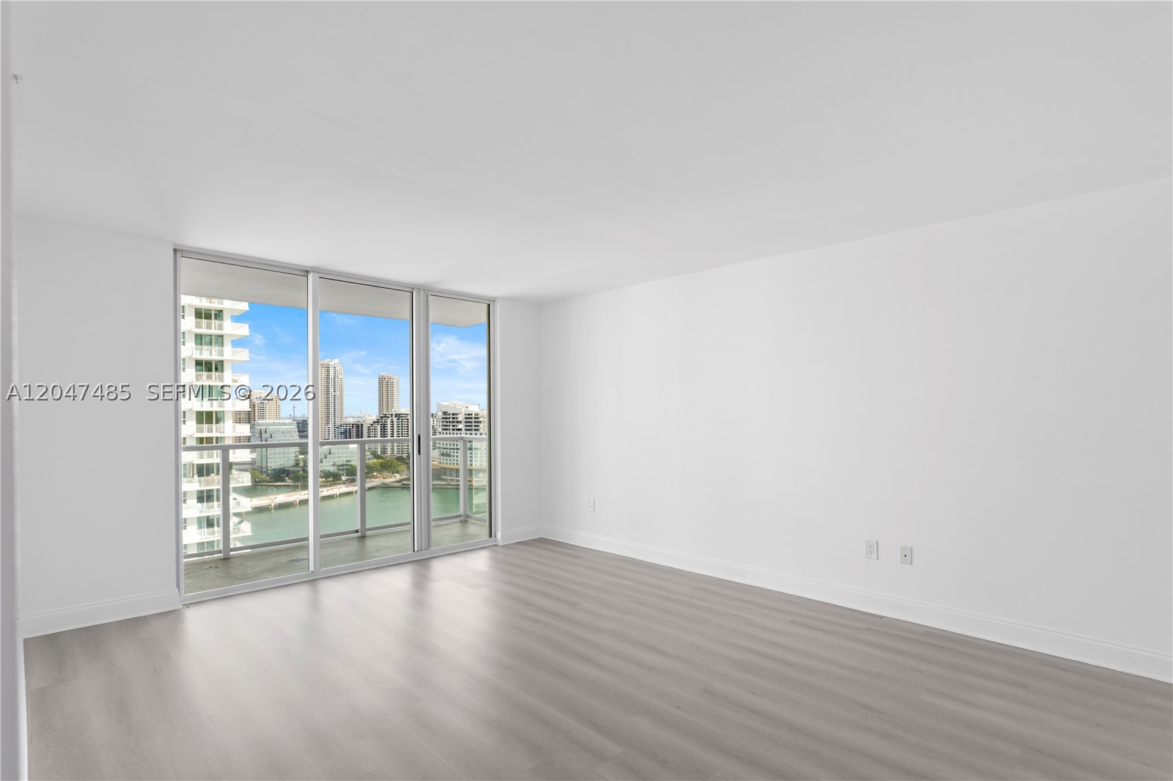 image The Mark on Brickell13