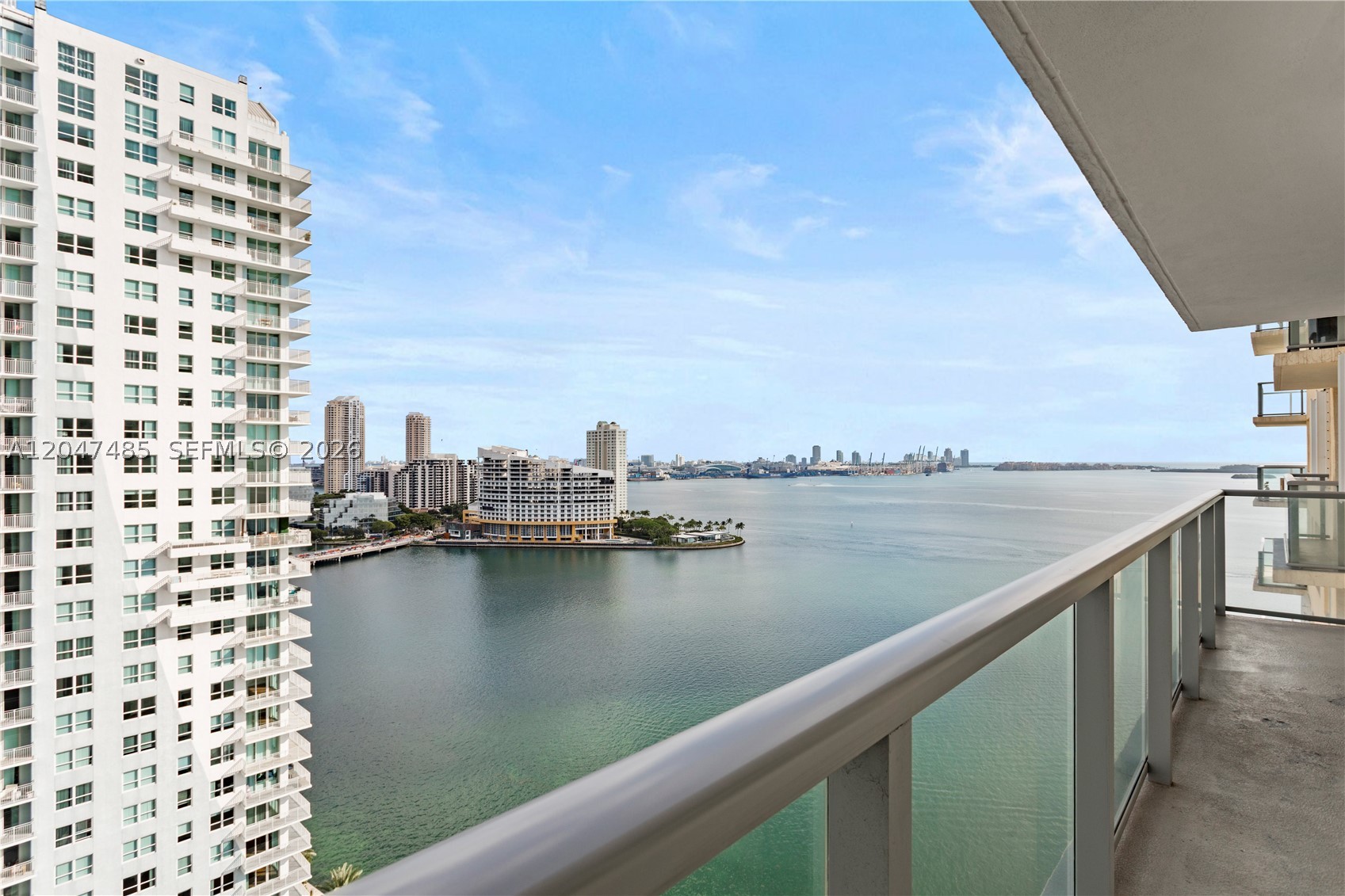 image The Mark on Brickell1