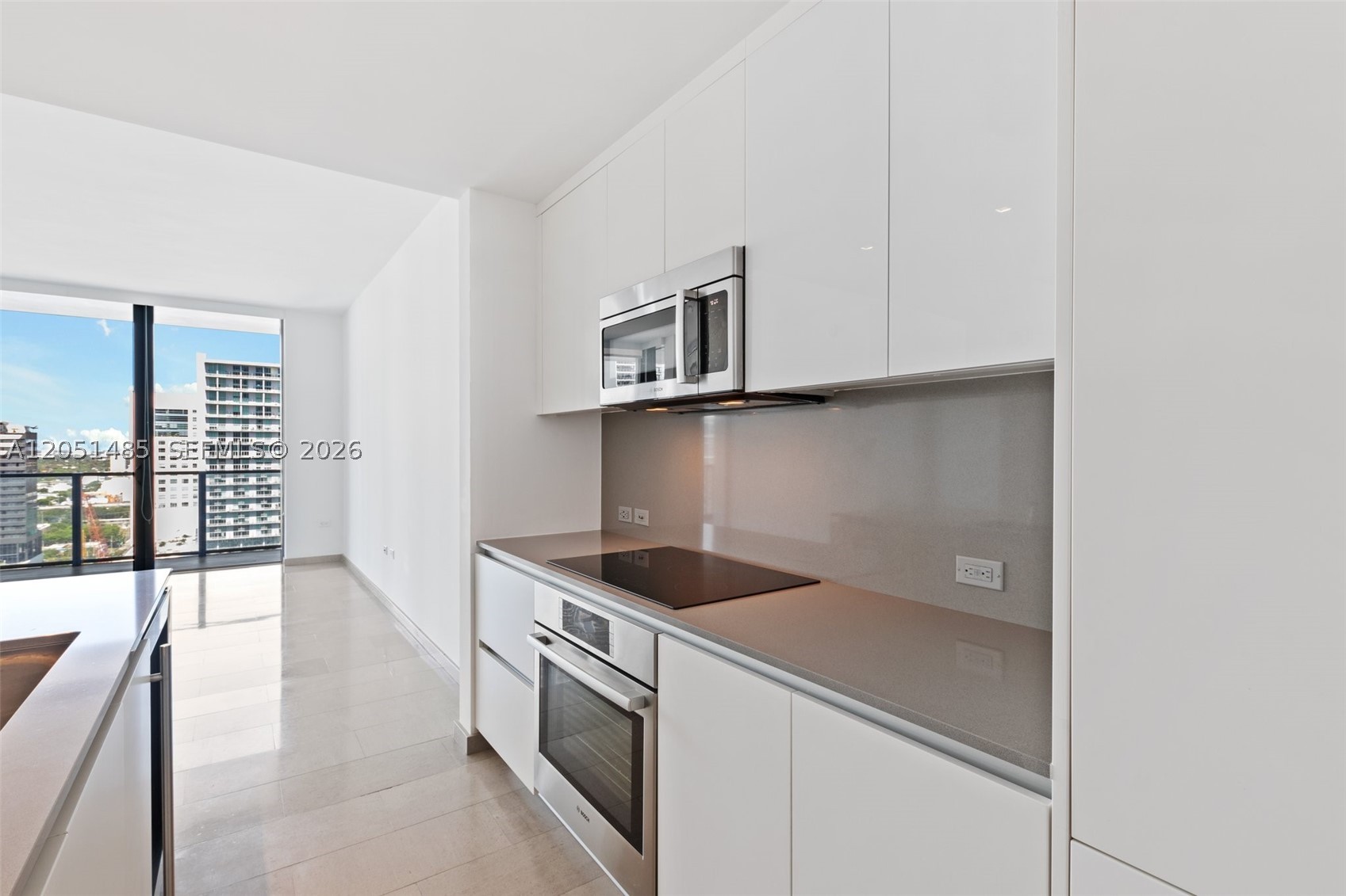 image Reach Brickell City Centre10