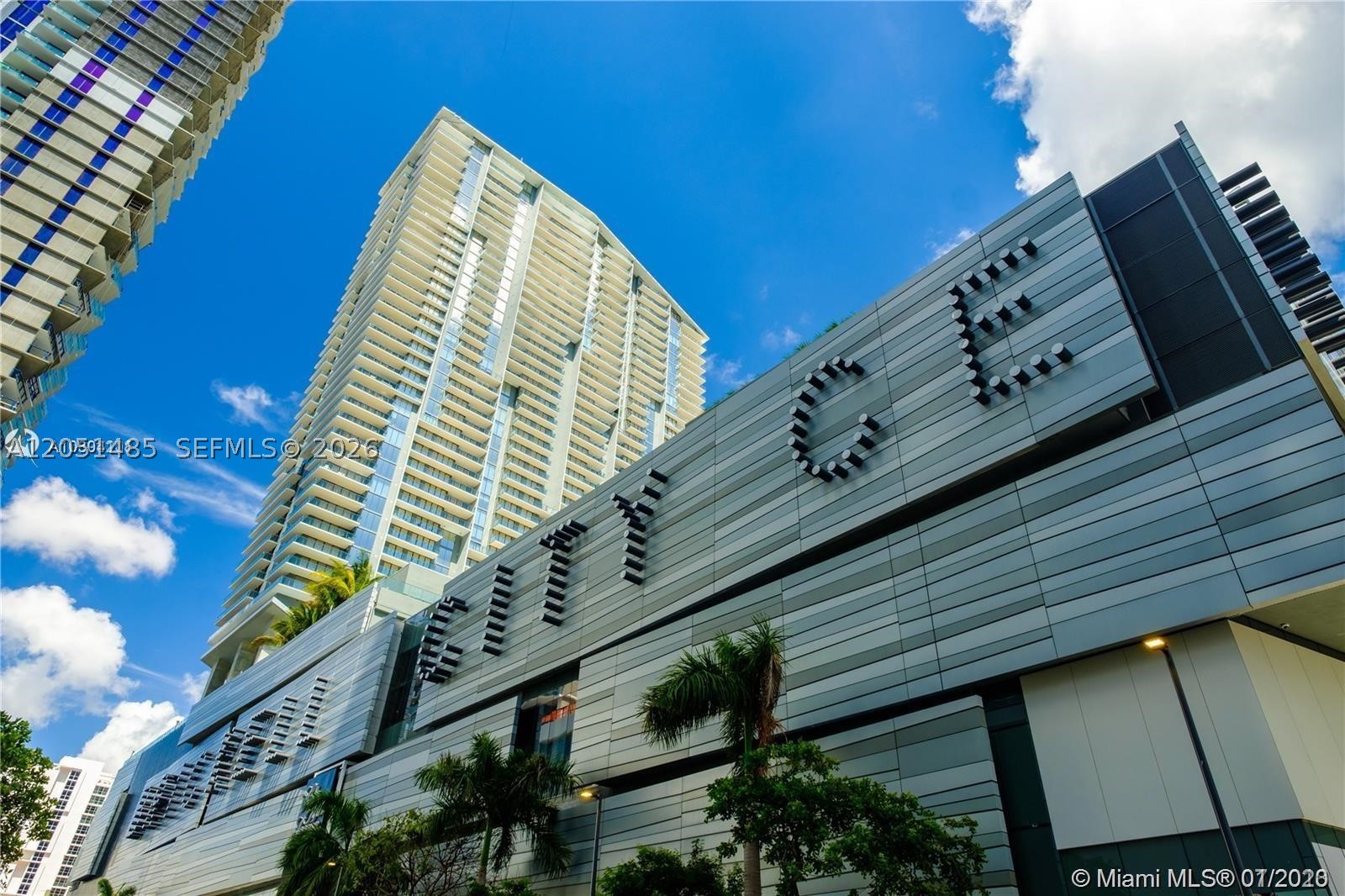 image Reach Brickell City Centre43