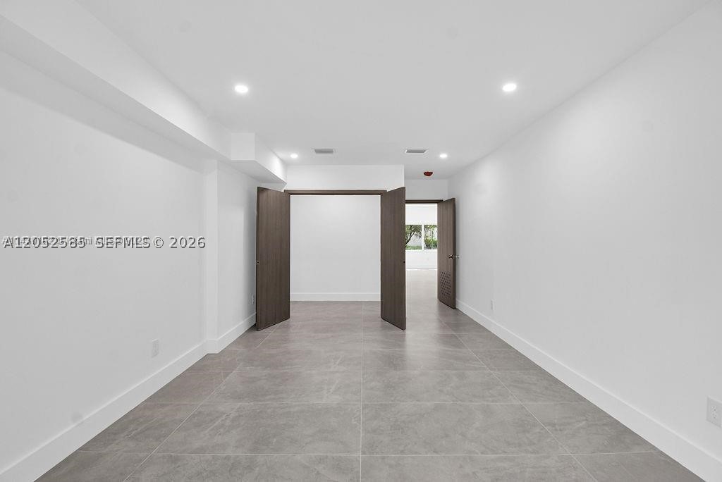 7902 SW 67th Ave South Miami, FL 33143