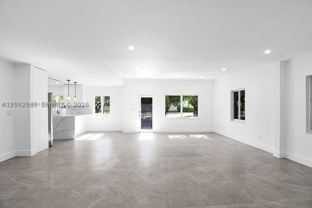 7902 SW 67th Ave South Miami, FL 33143