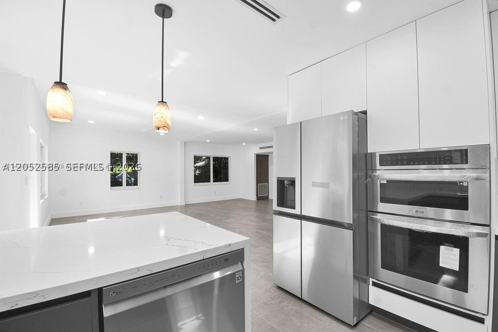 7902 SW 67th Ave South Miami, FL 33143