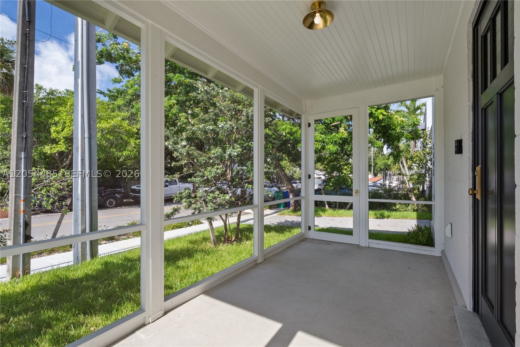 3620 Plaza St Miami, FL 33133