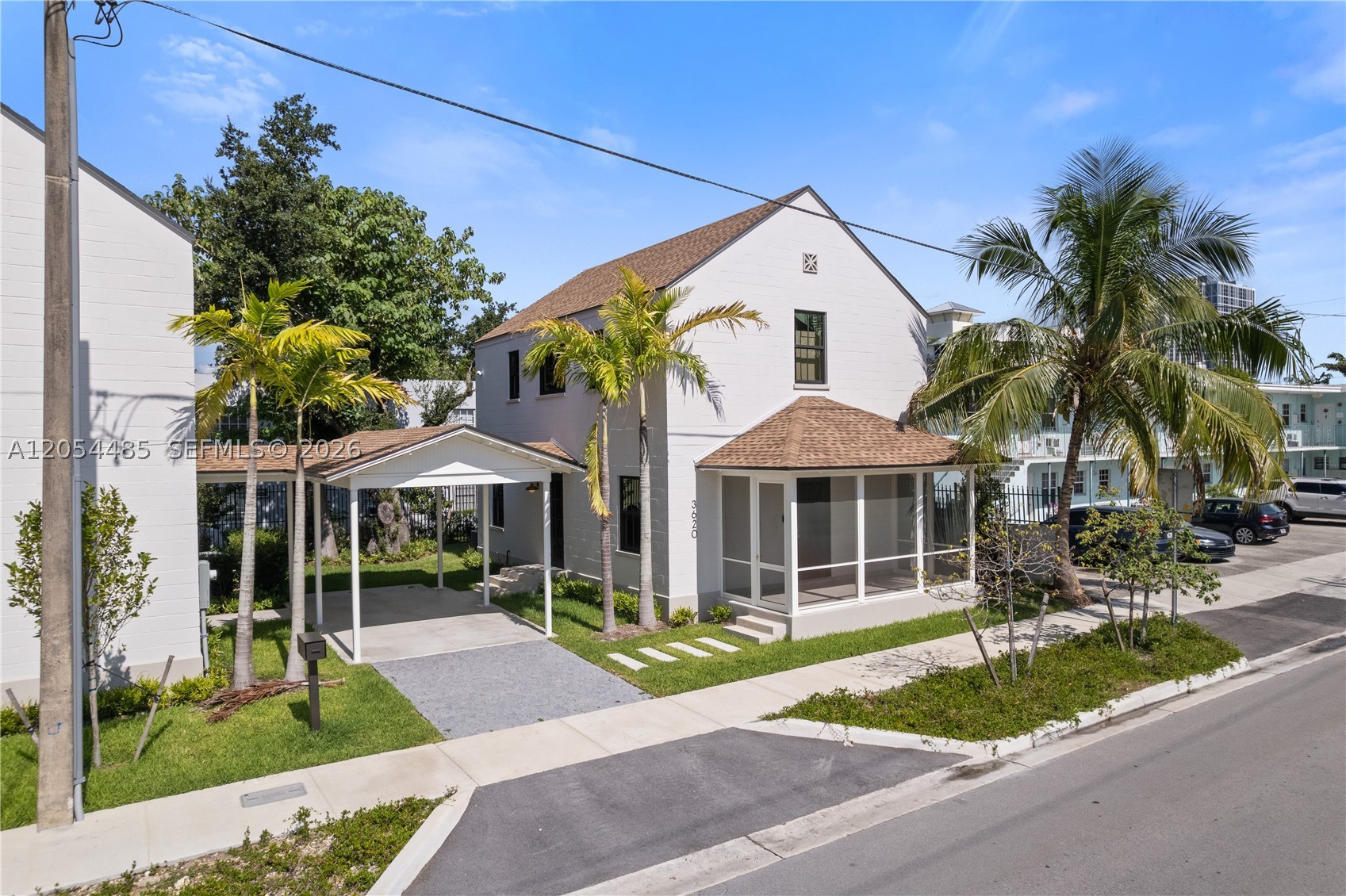 3620 Plaza St Miami, FL 33133