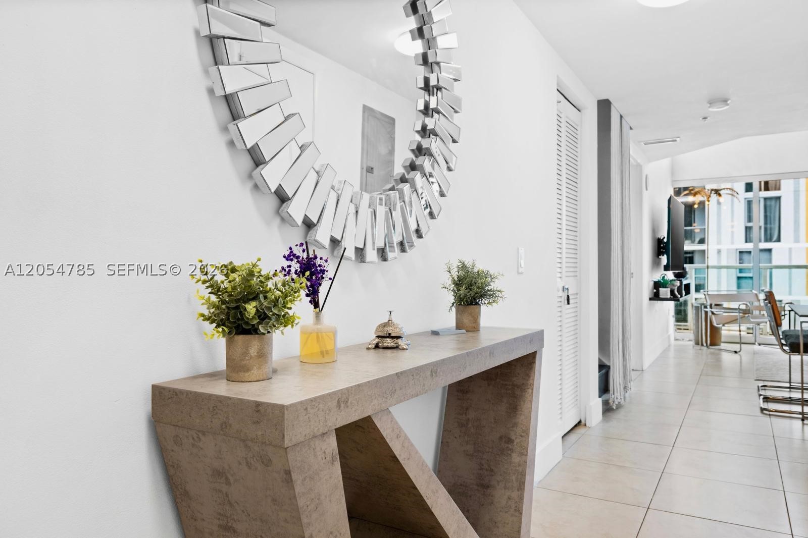 41 SE 5th St #510 Miami, FL 33131