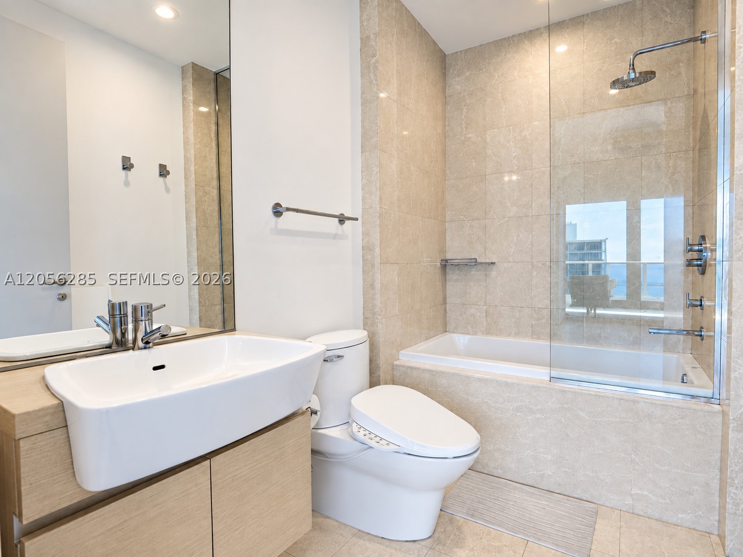 image Epic Residences12
