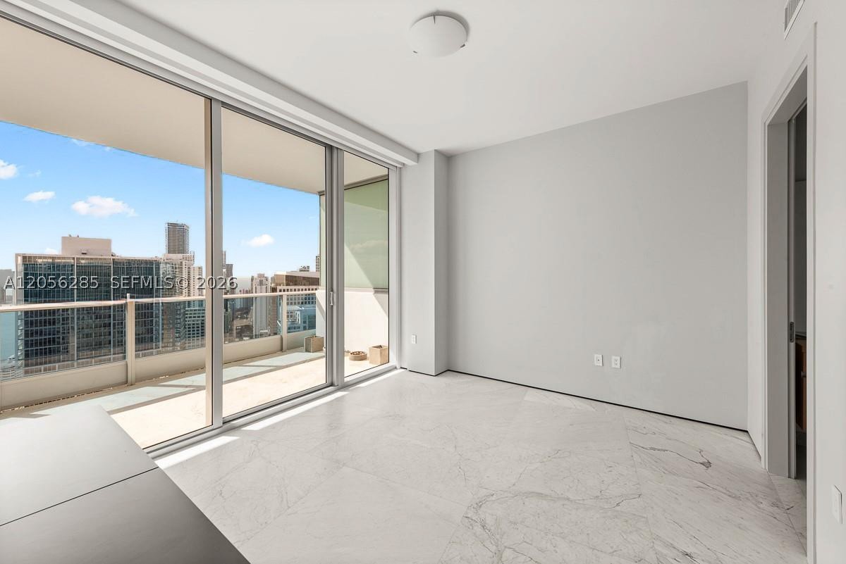 image Epic Residences8