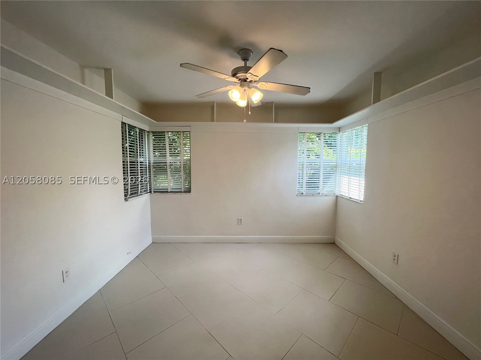 1116 Biarritz Dr Miami Beach, FL 33141