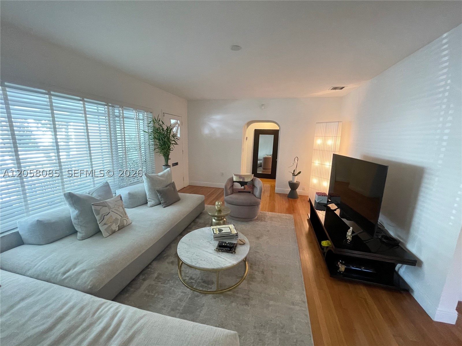 1116 Biarritz Dr Miami Beach, FL 33141