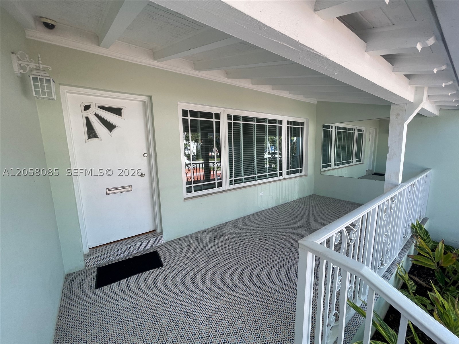 1116 Biarritz Dr Miami Beach, FL 33141