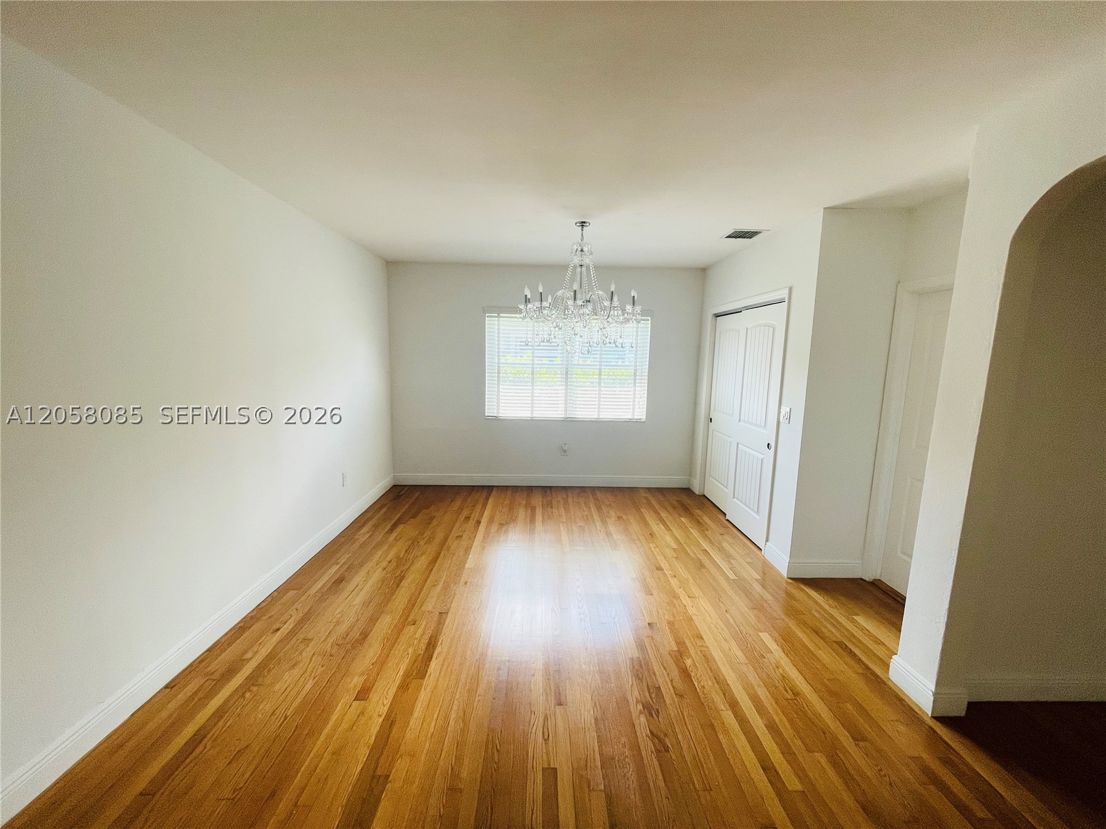 1116 Biarritz Dr Miami Beach, FL 33141