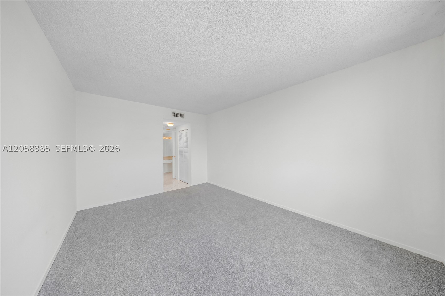 image Arlen House Condo21