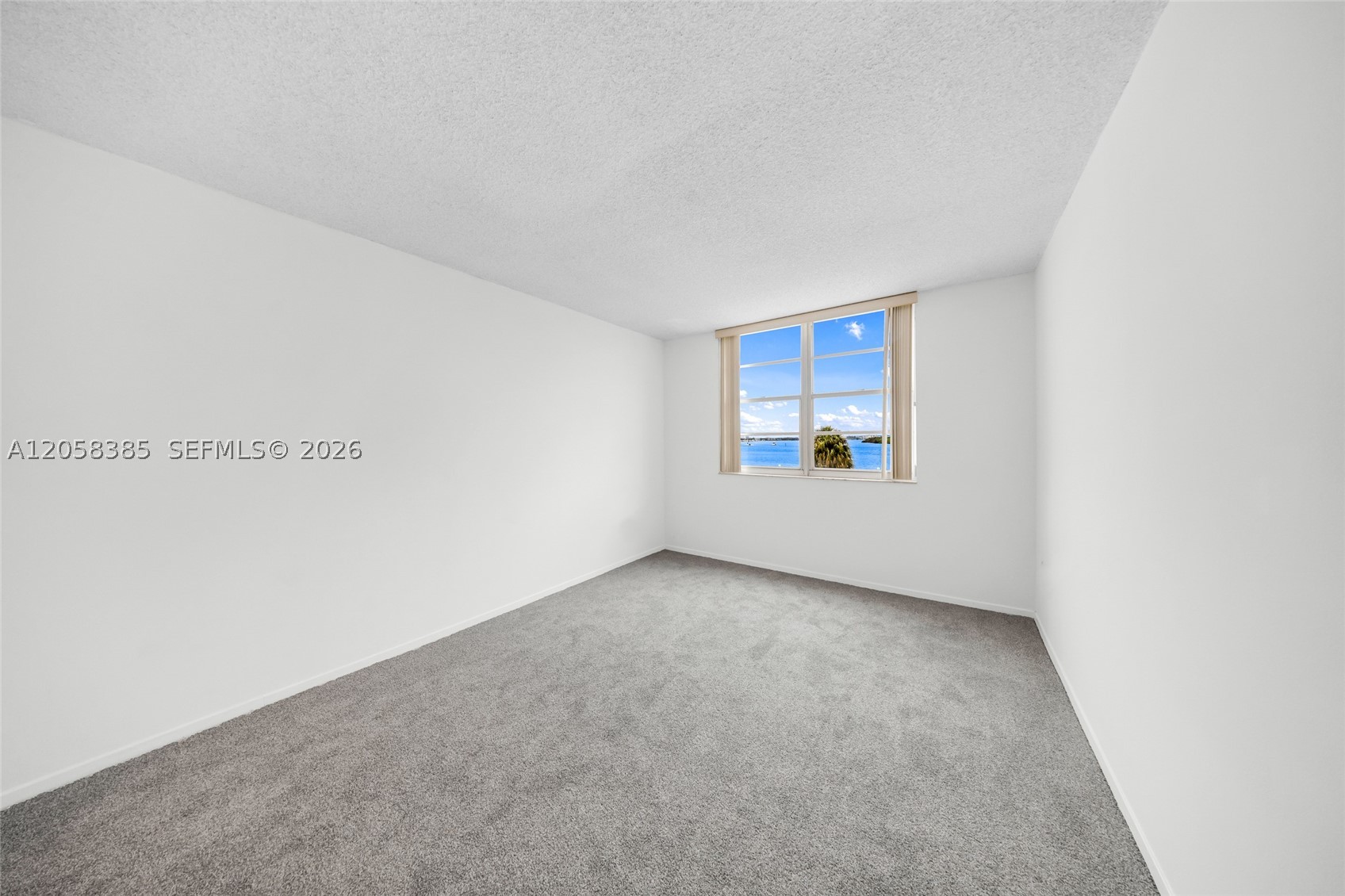image Arlen House Condo24