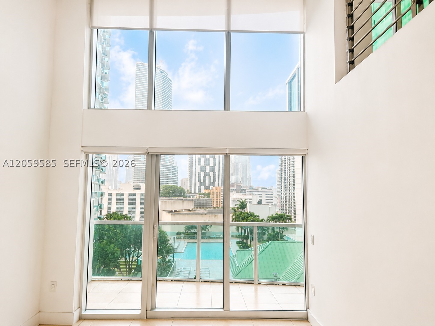 image Brickell on the River South4