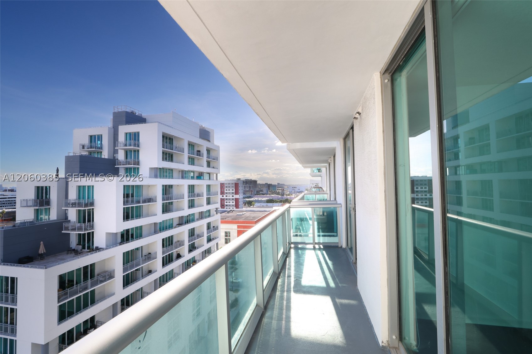 image Gallery Art Condos16