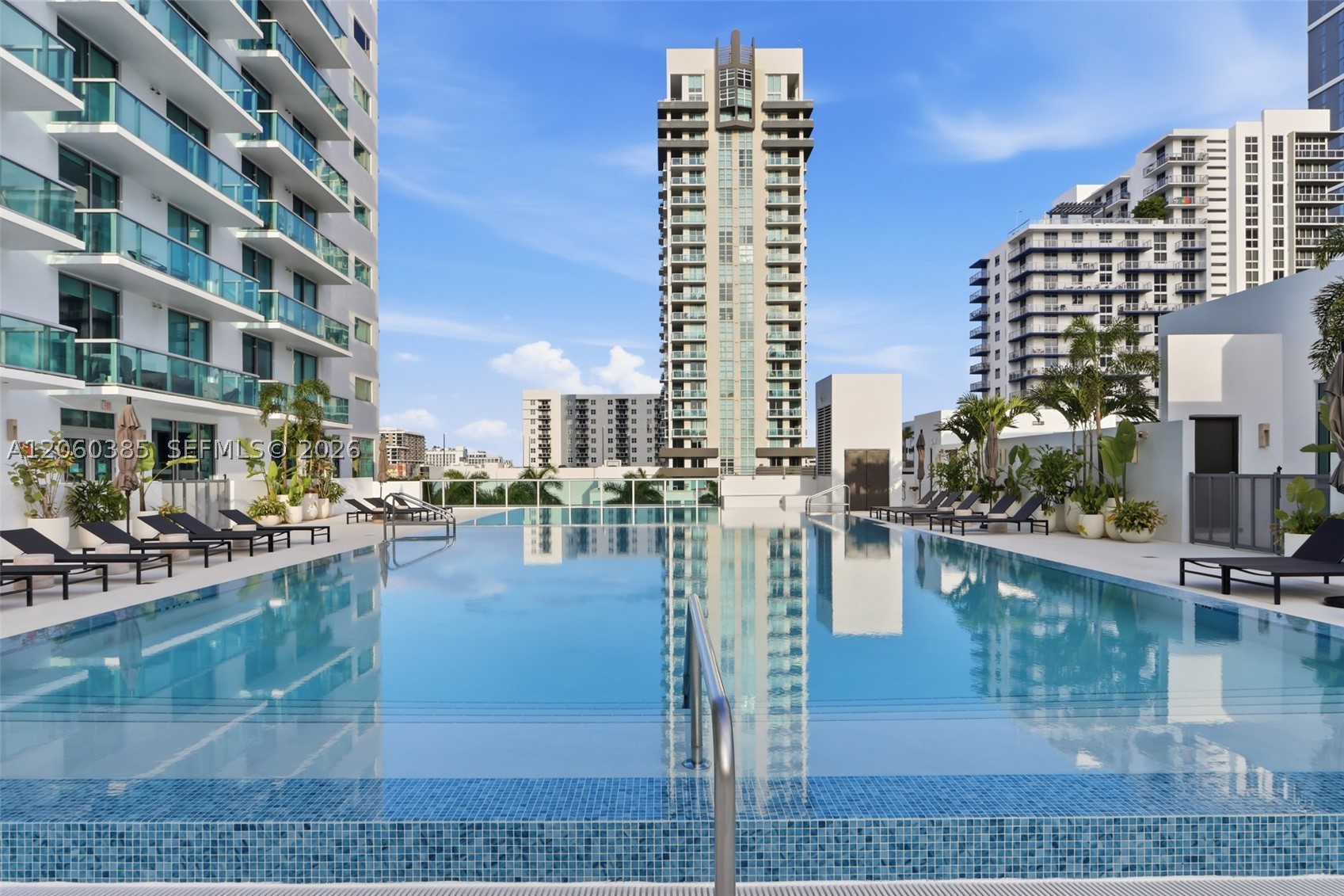 image Gallery Art Condos1