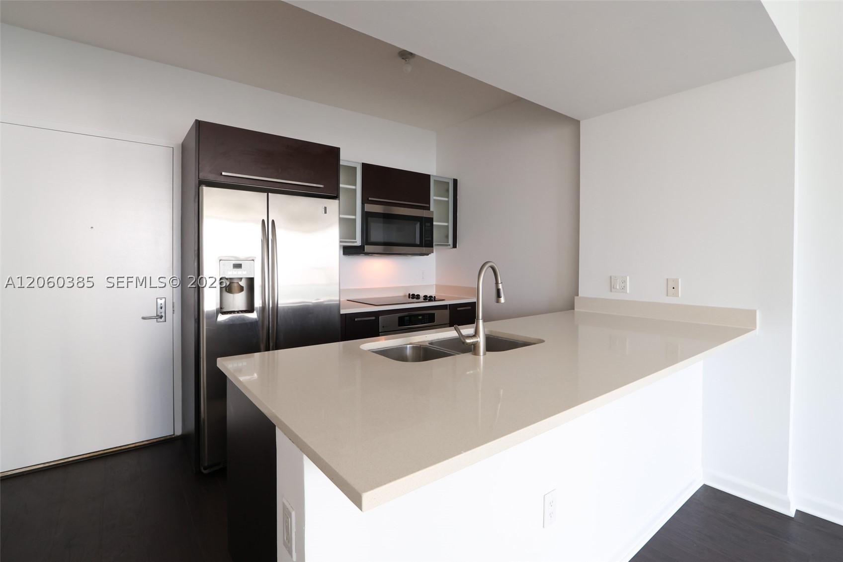 image Gallery Art Condos24