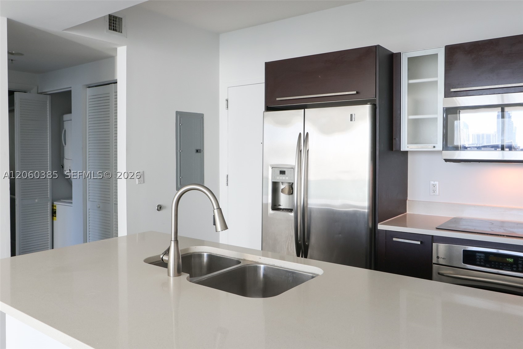 image Gallery Art Condos25