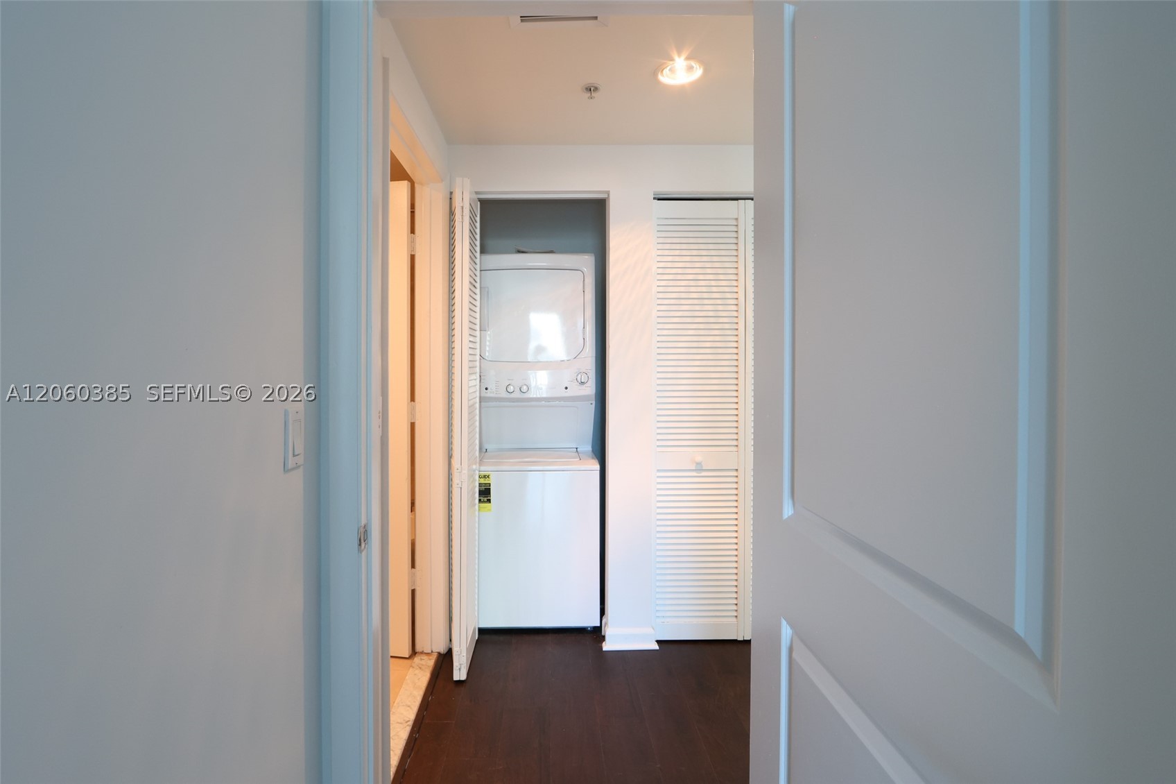 image Gallery Art Condos27